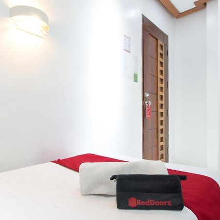 Hotel Reddoorz @ Real Fatima Tacloban à Anibong Extérieur photo