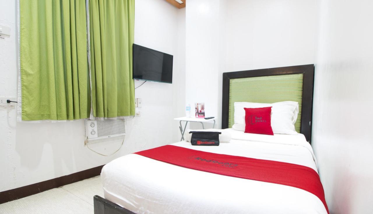 Hotel Reddoorz @ Real Fatima Tacloban à Anibong Extérieur photo