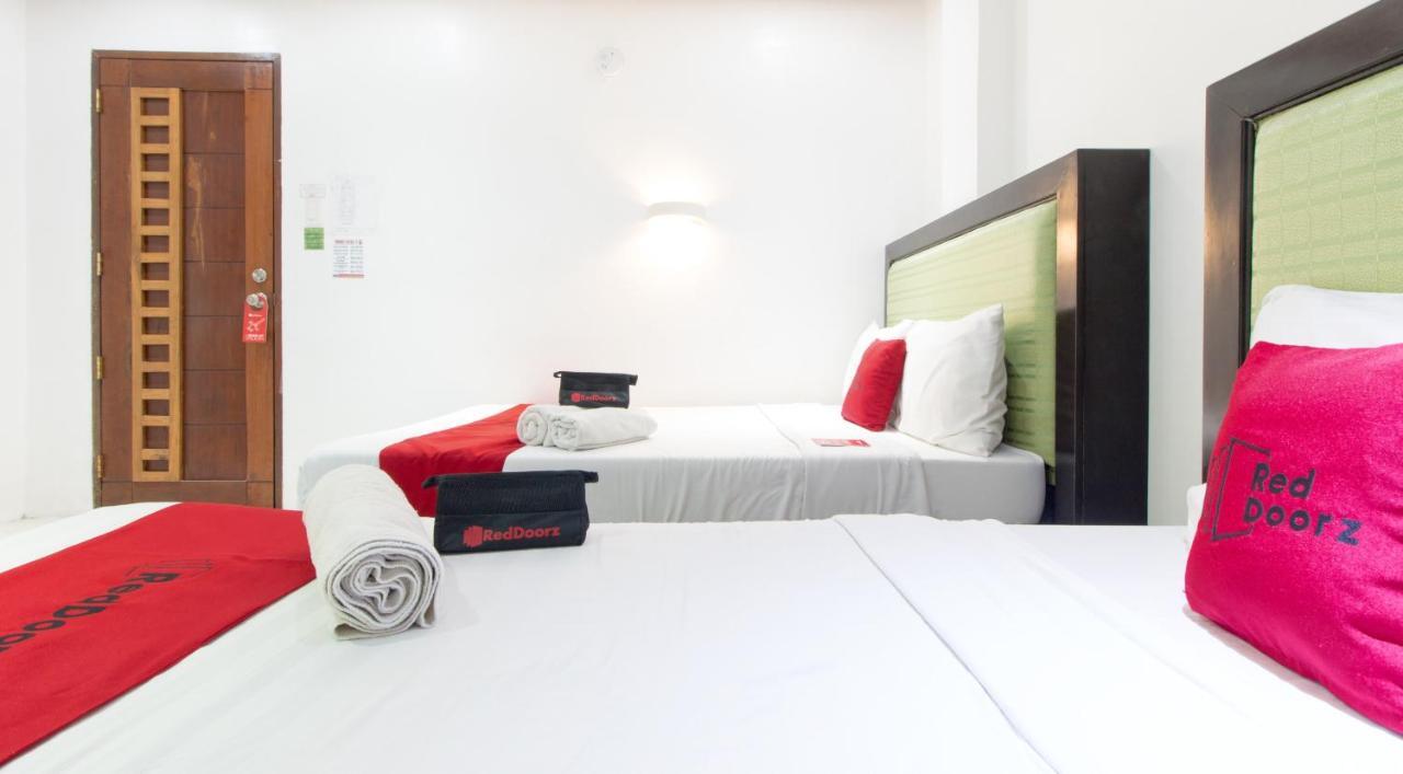 Hotel Reddoorz @ Real Fatima Tacloban à Anibong Extérieur photo