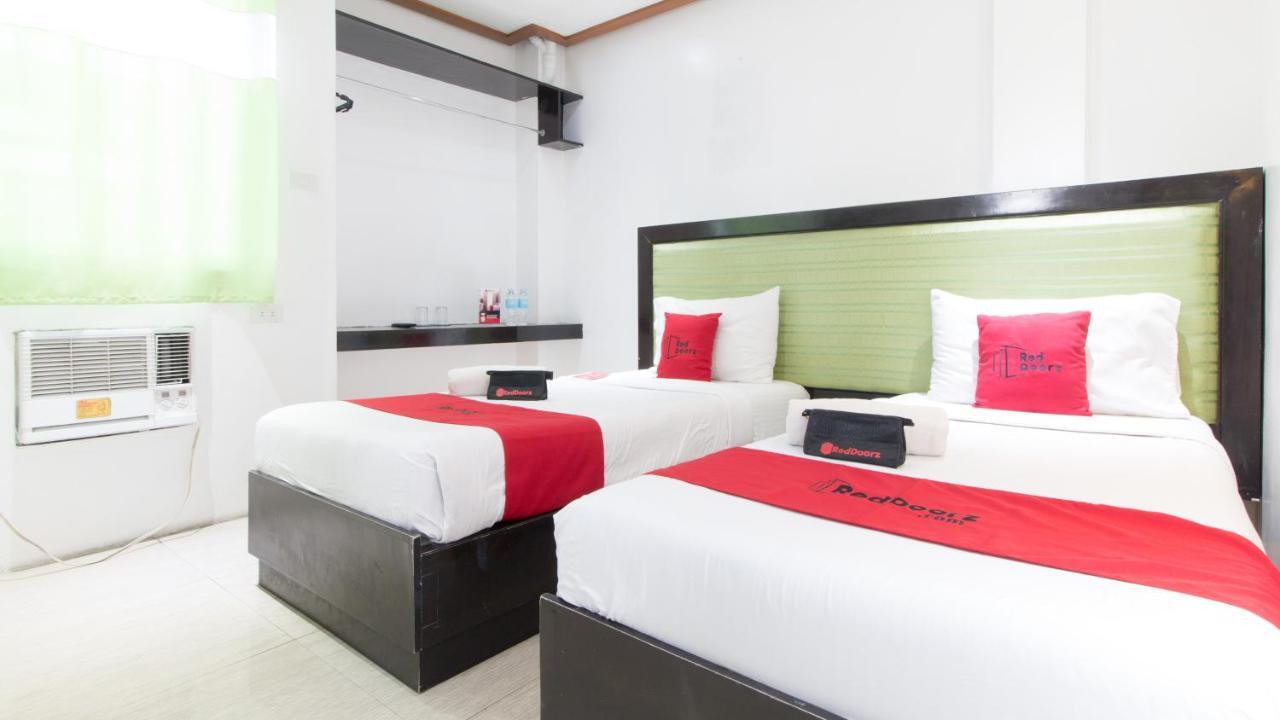 Hotel Reddoorz @ Real Fatima Tacloban à Anibong Extérieur photo